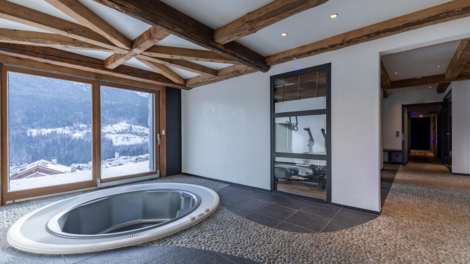 Bain bouillonnant du Chalet Apsara à Méribel