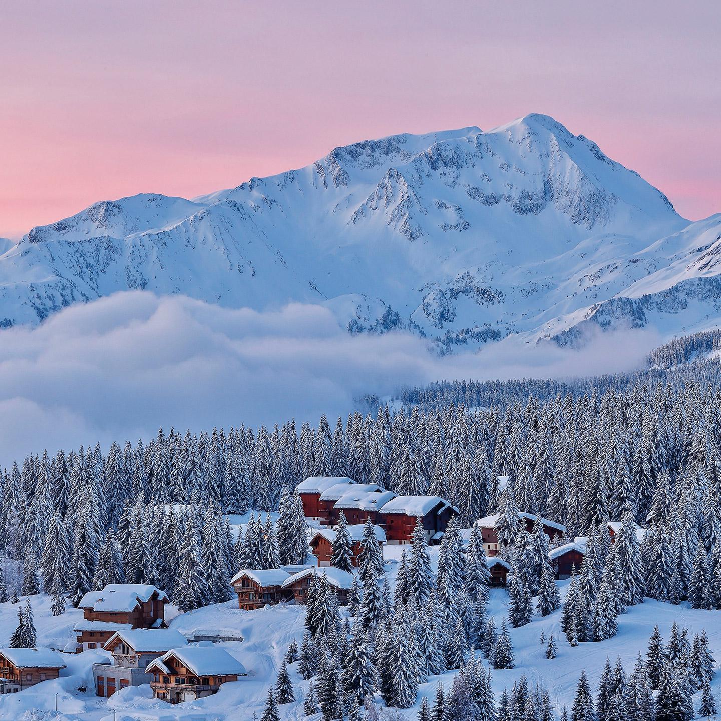 Couché de soleil sur la station des Saisies