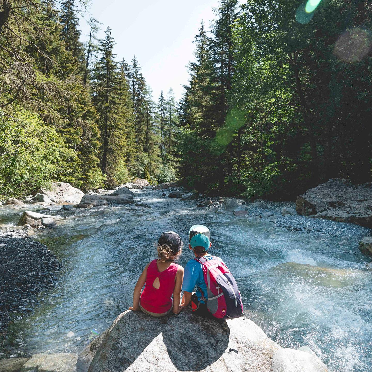 Les Houches - Été - Rivière - Enfants