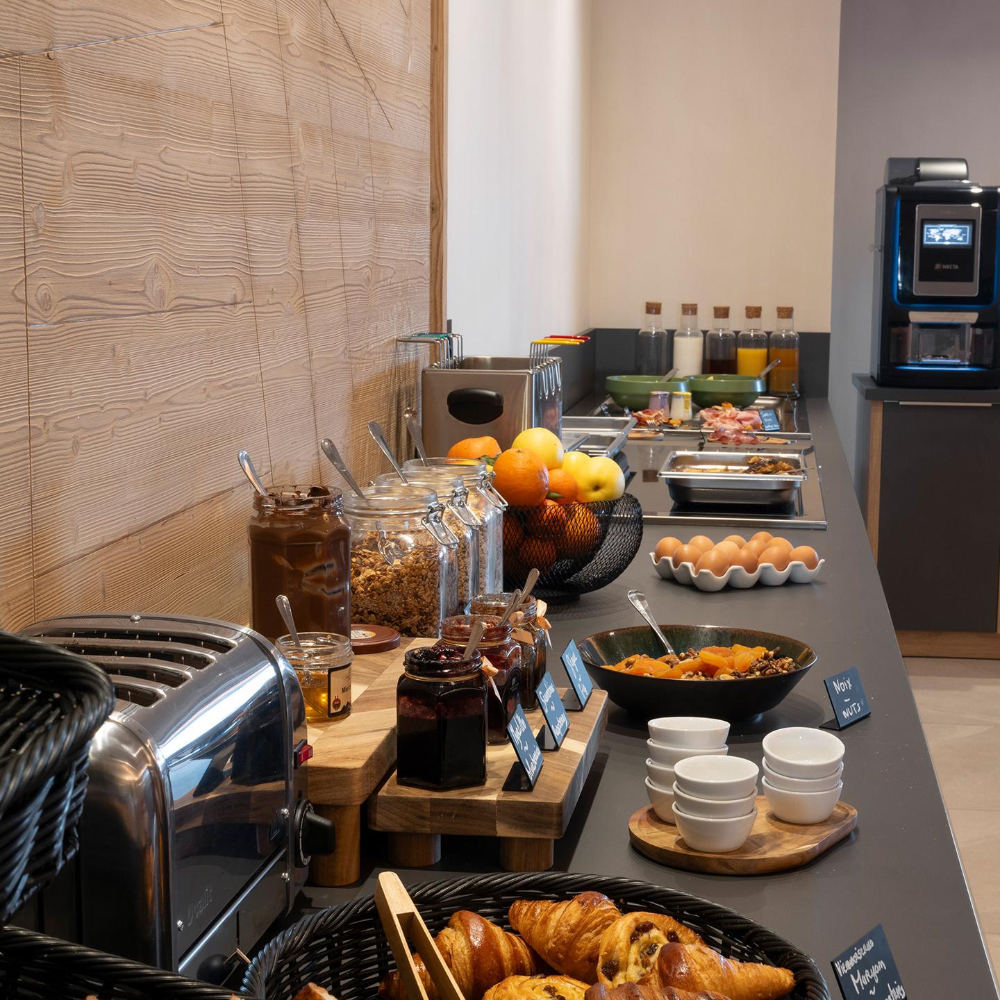 Akoya - Valmorel - Buffet petit-déjeuner