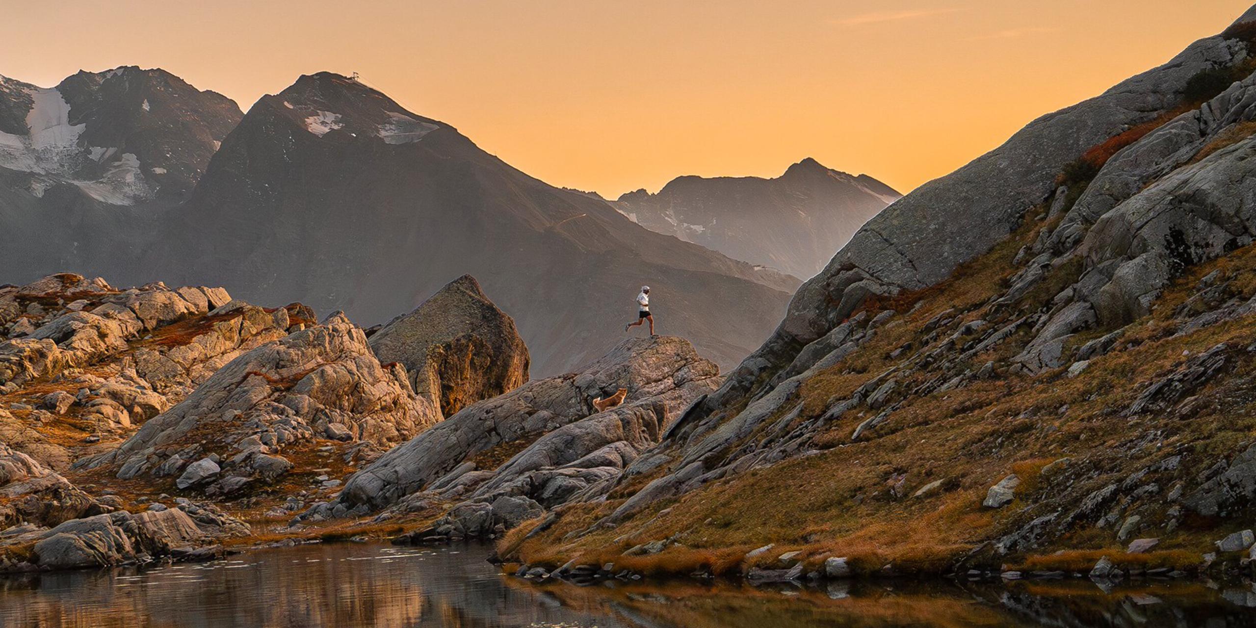 Trail à La Rosière en été, au coucher de soleil