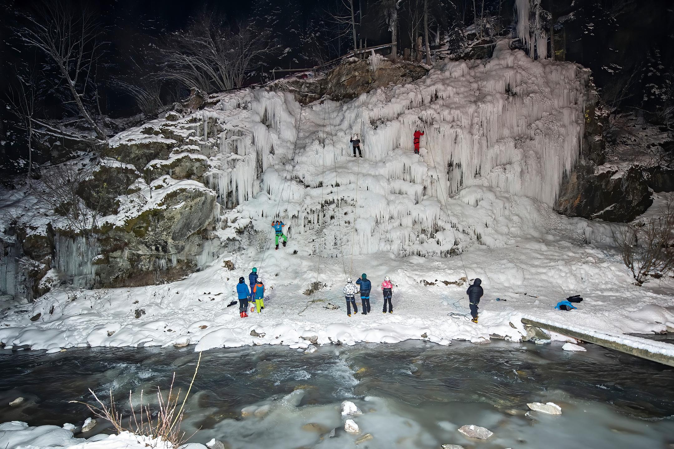 Activités Contamines- Cascade de Glace - hiver