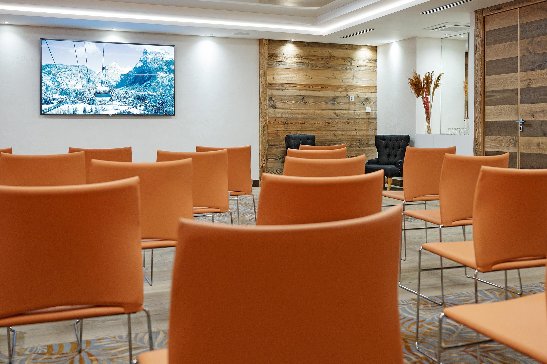 Salle de séminaire Perrière de l'hôtel et résidence Alexane à Samoëns