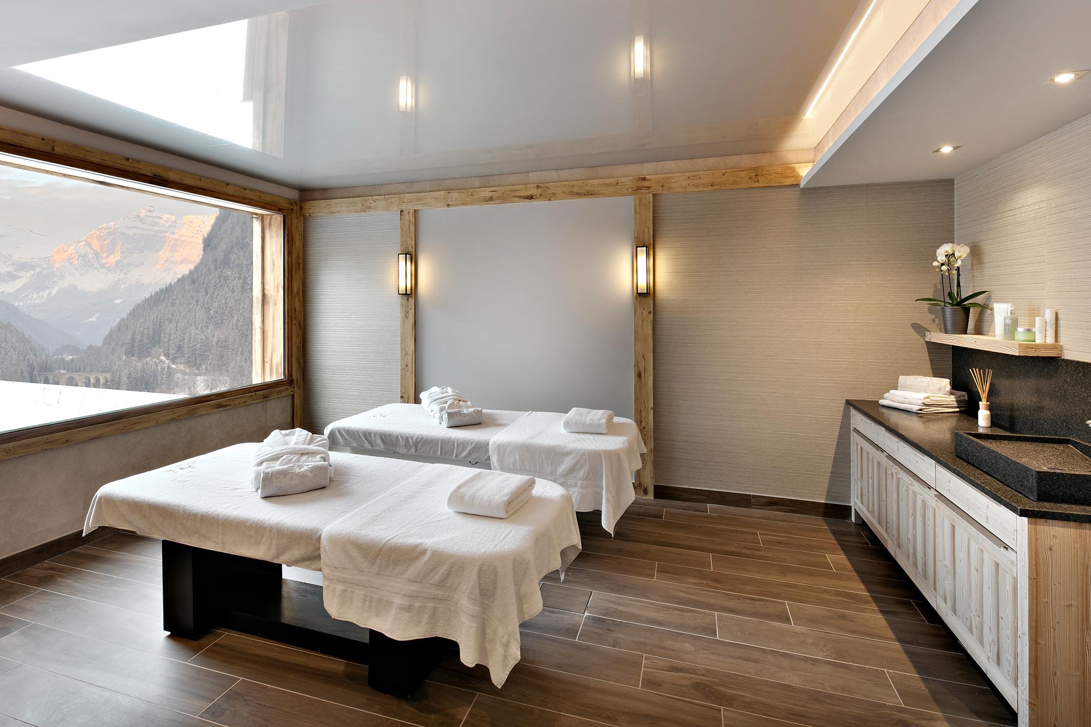 Les salles de soins des Chalets Elena aux Houches