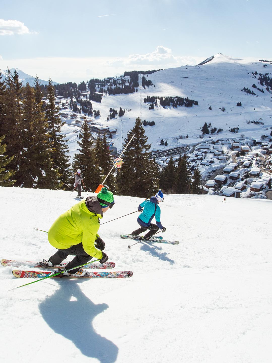 Ski sur les pistes de l'Espace Diamant aux Saisies