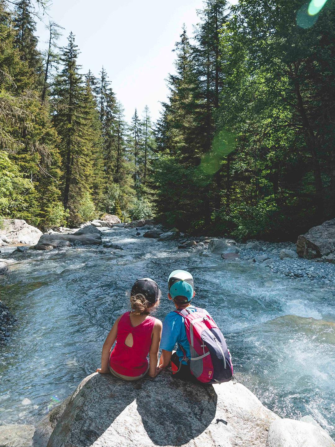 Les Houches - Été - Rivière - Enfants