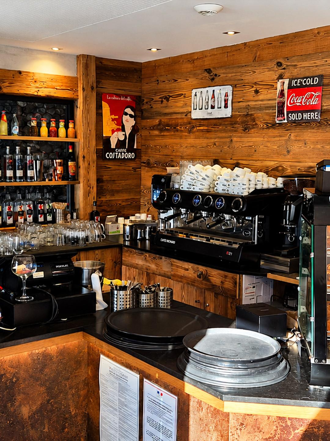 Casa Carla à Samoëns, espace bar