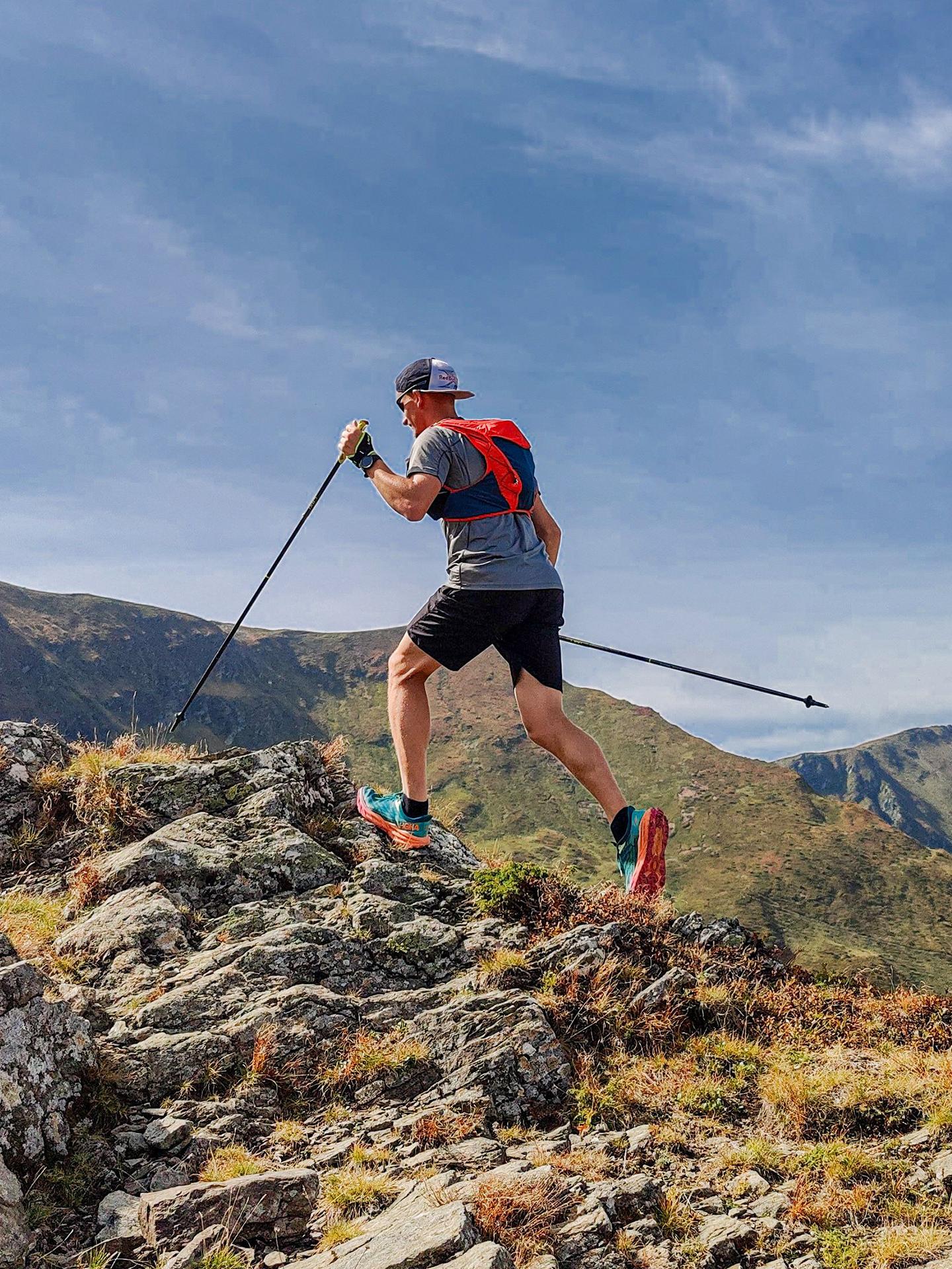 Trail sur les sentiers de montagne