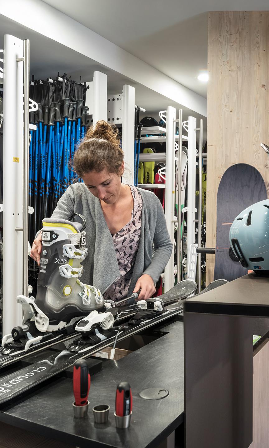 Le Roc des Tours - Le Grand-Bornand - Services - Magasin de ski