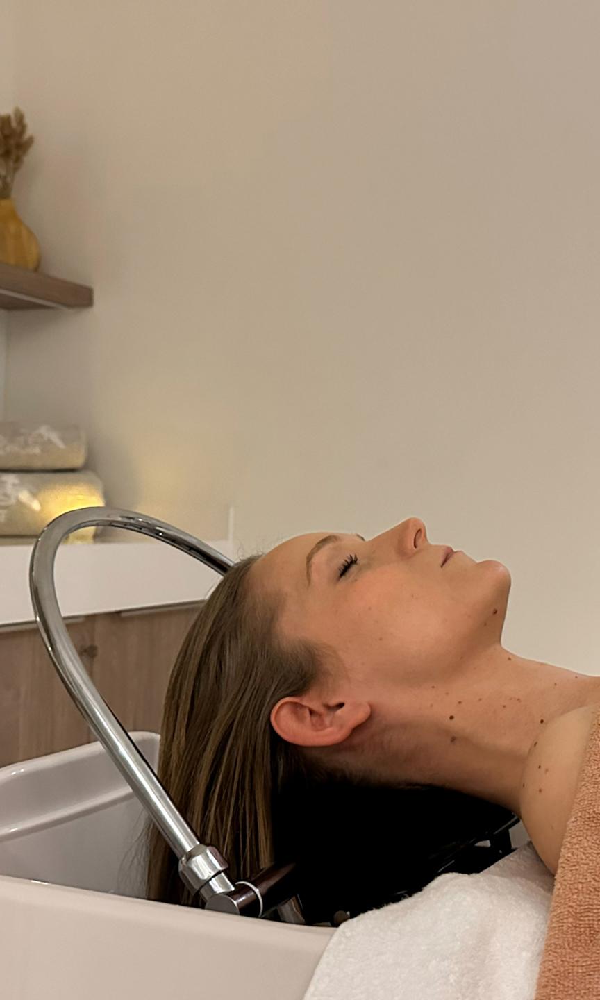 Head Spa - soin bien-être au Spa Montagnes du Monde® du Cristal de Jade, à Chamonix.