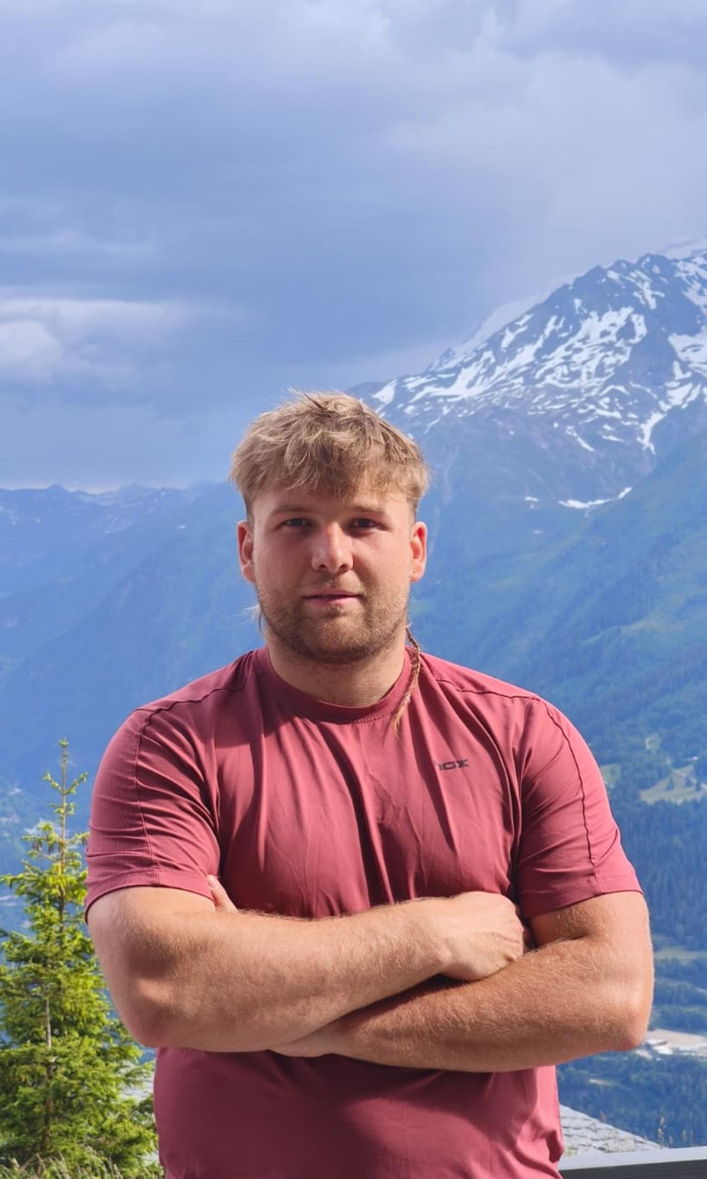 Thibaud, coach sportif du programme MGM Sérénité à La Rosière