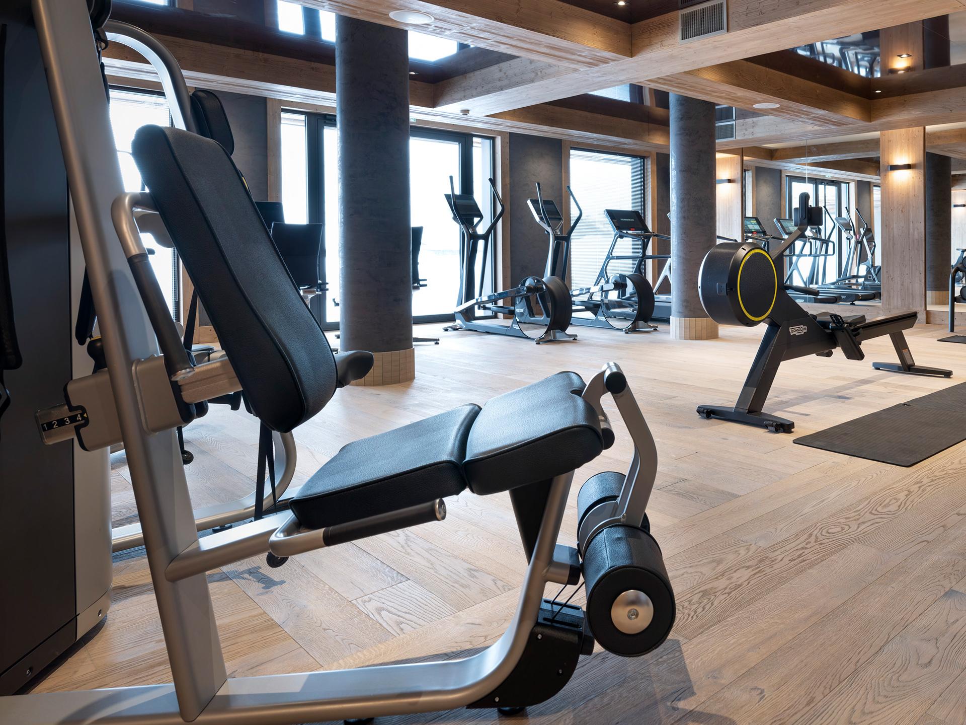 Salle fitness de l'hôtel et résidence Alpen Lodge à La Rosière