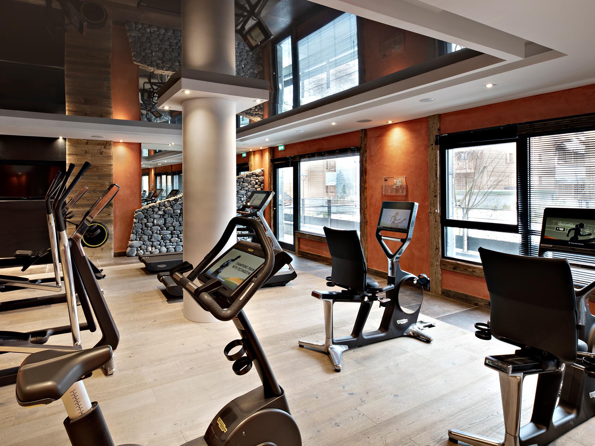 Salle Fitness de l'hôtel et résidence Alexane à Samoëns