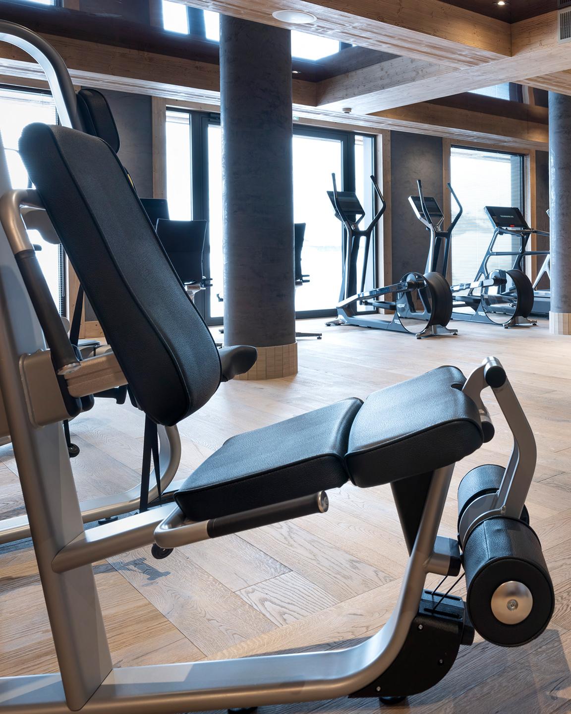 Salle fitness de l'hôtel et résidence Alpen Lodge à La Rosière