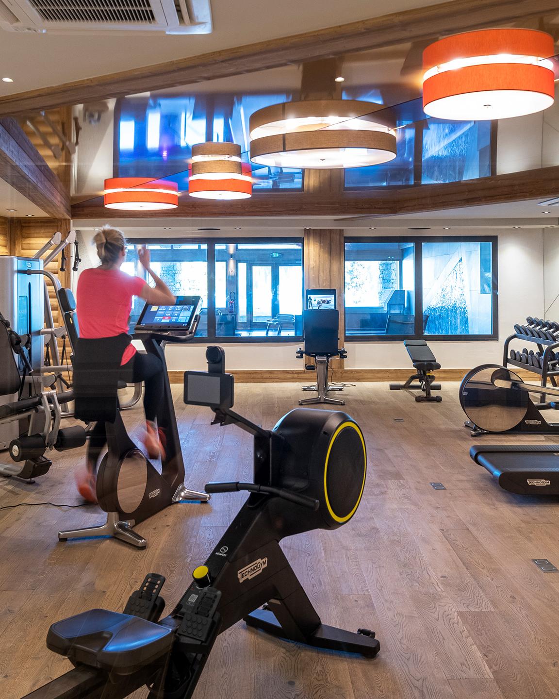 Salle fitness de la résidence Amaya aux Saisies