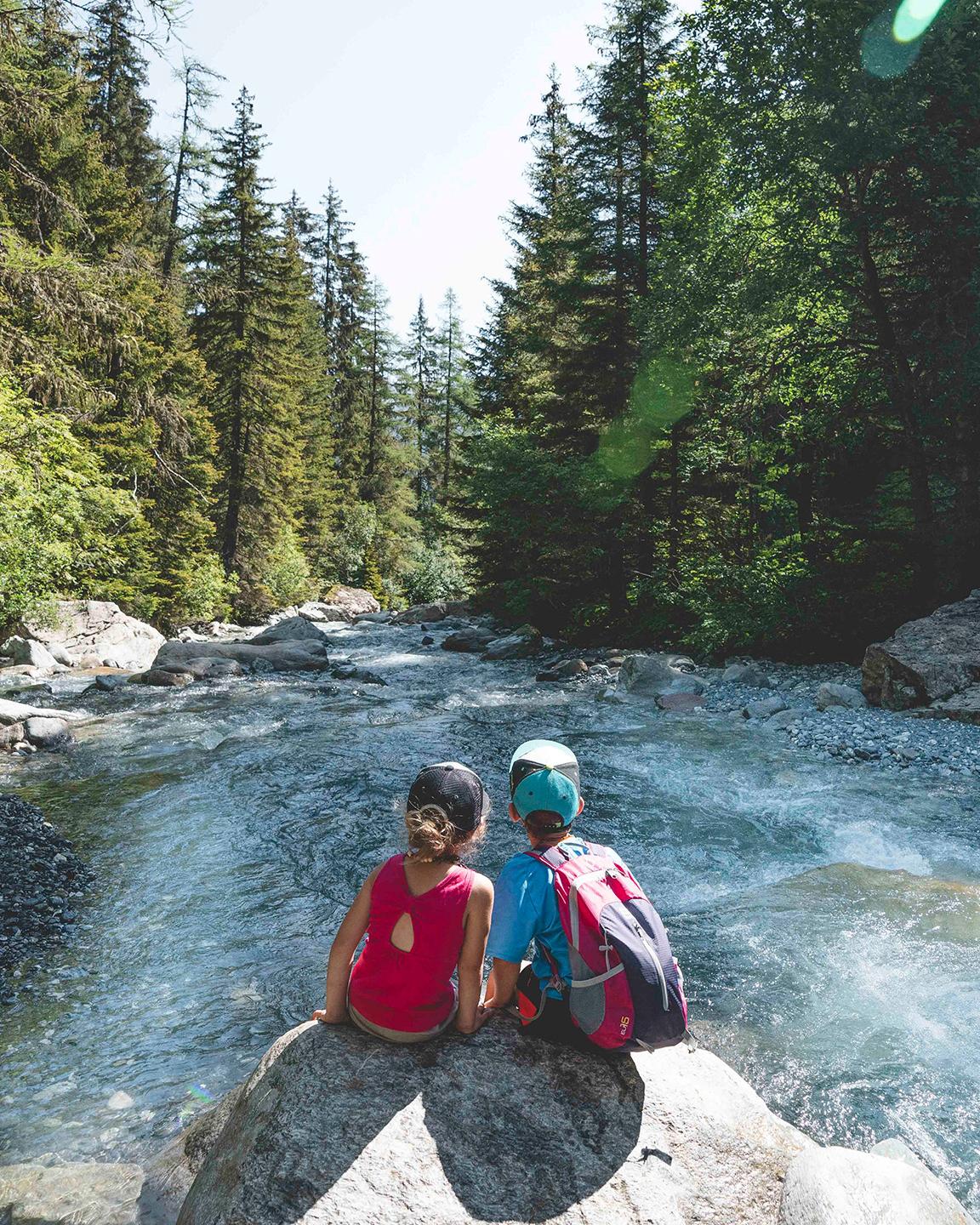 Les Houches - Été - Rivière - Enfants