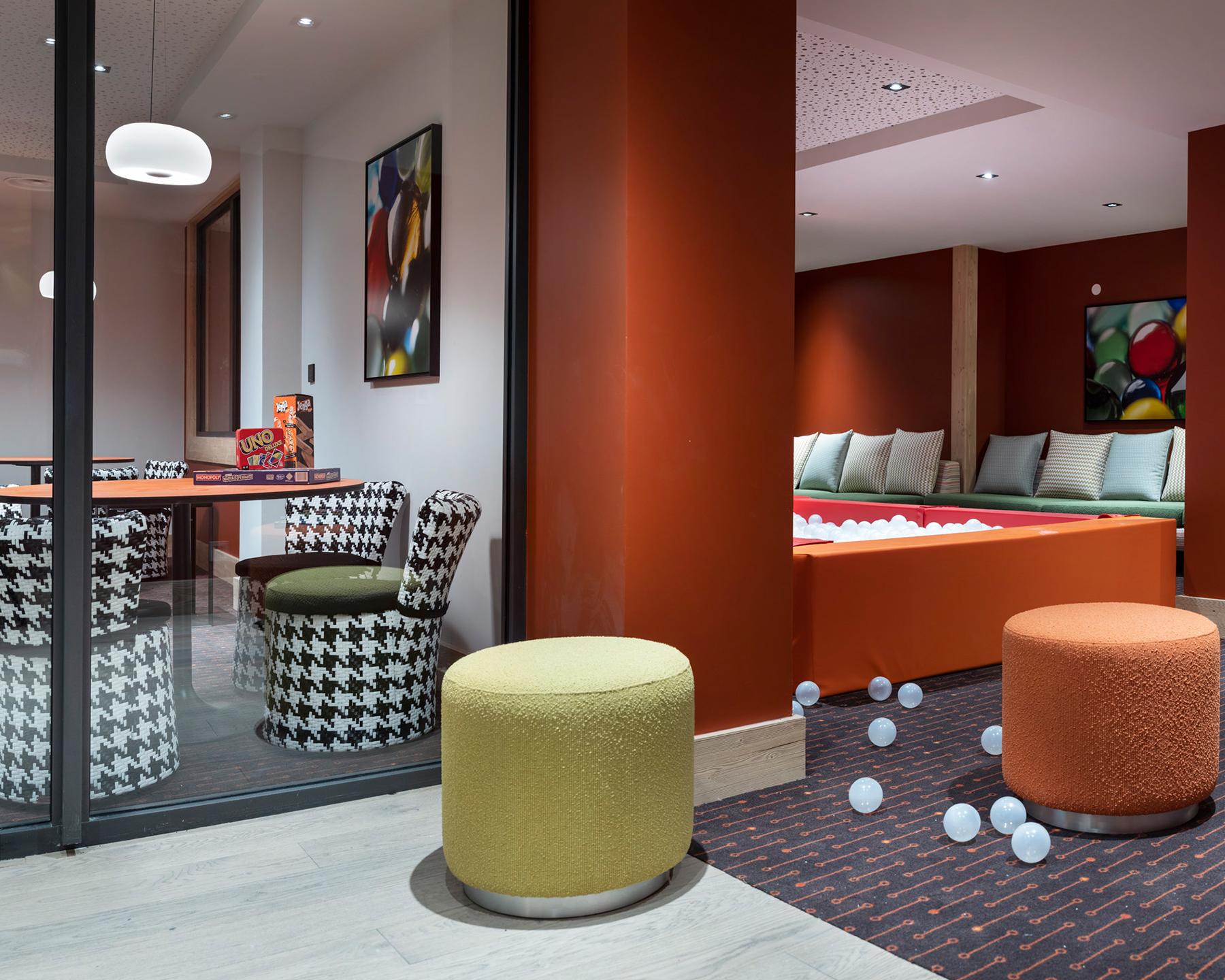 Salle de jeux de l'hôtel t résidence Alpen Lodge à La Rosière