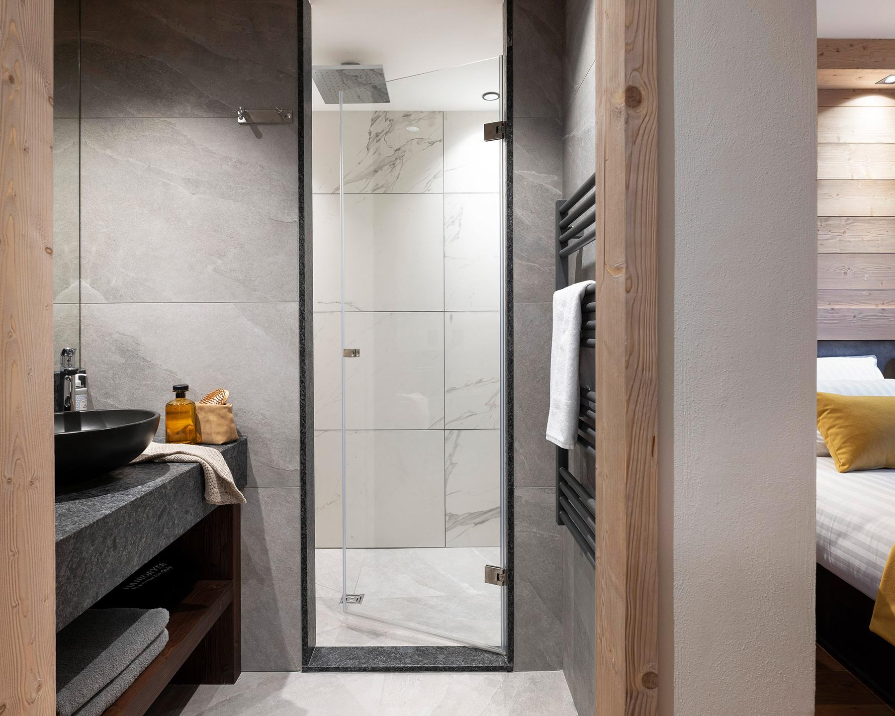 Résidence Akoya - Valmorel - 4P8 Prestige - Chambre avec détails salle de bains