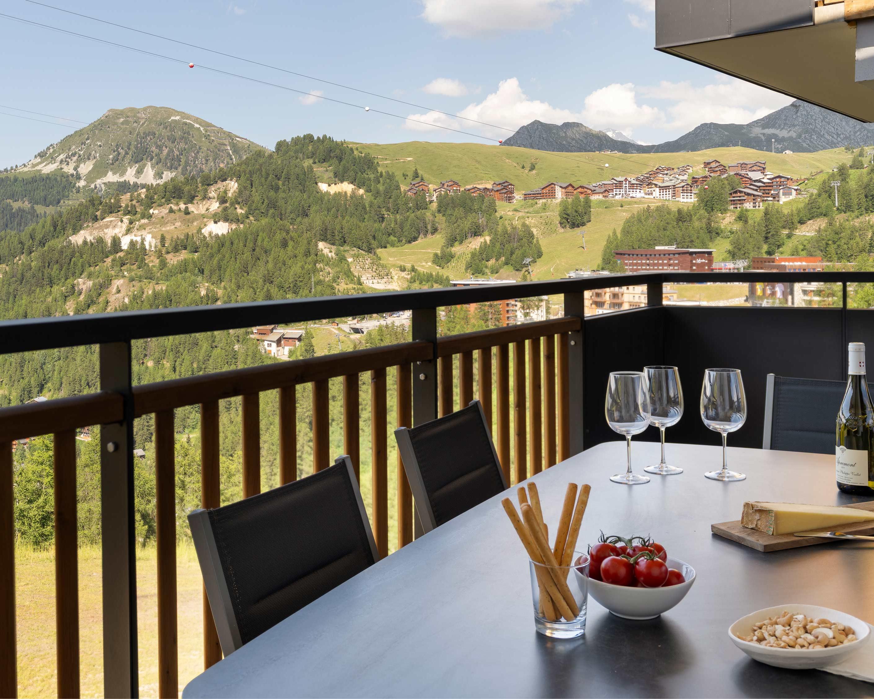 Balcon du 3P5 face Mont-Blanc de la résidence Manaka à La Plagne