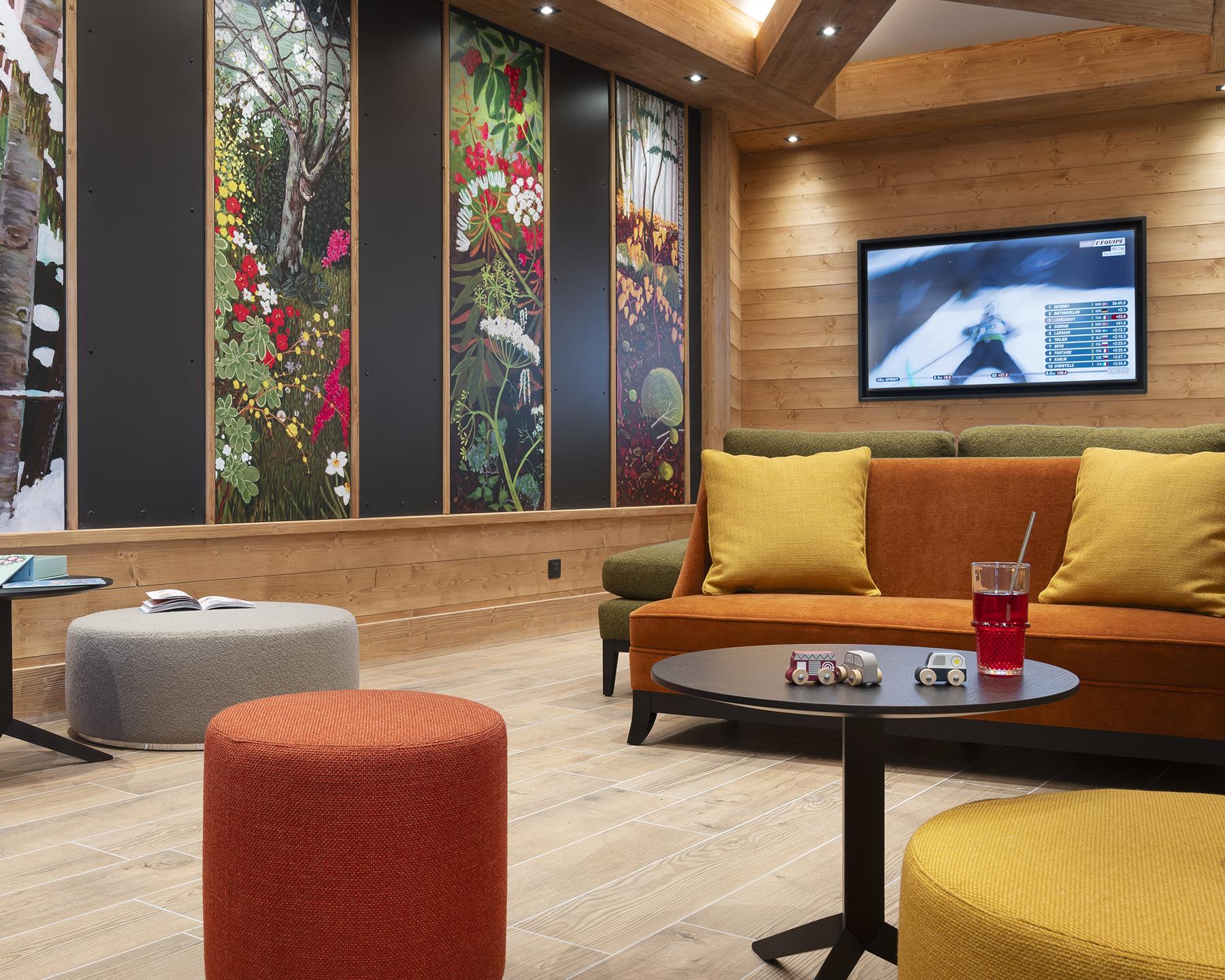 Salon de la réception du Hameau de l'Ours à Manigod