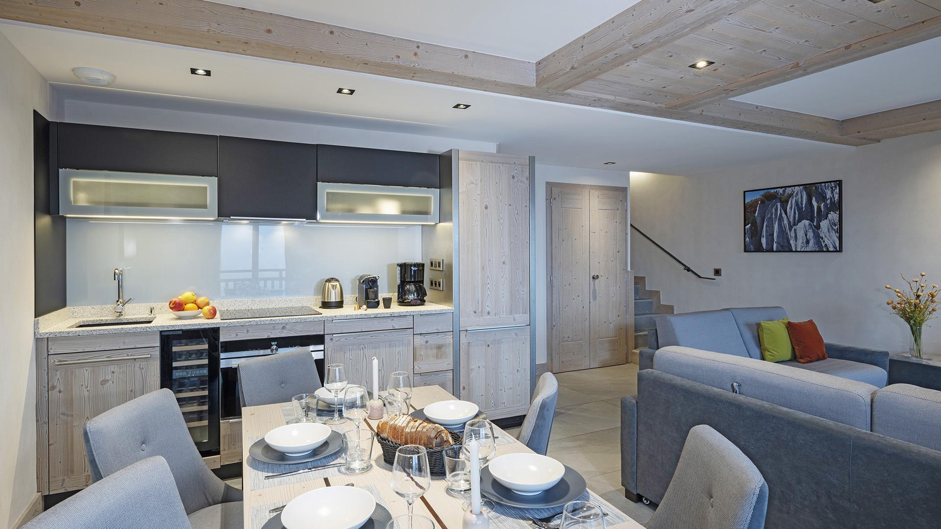 8 Carrés De Fourrure Artisanale Furabou 8x8cm - 8 Couleurs Unies Pour Streamers Et Mouches De Pêche