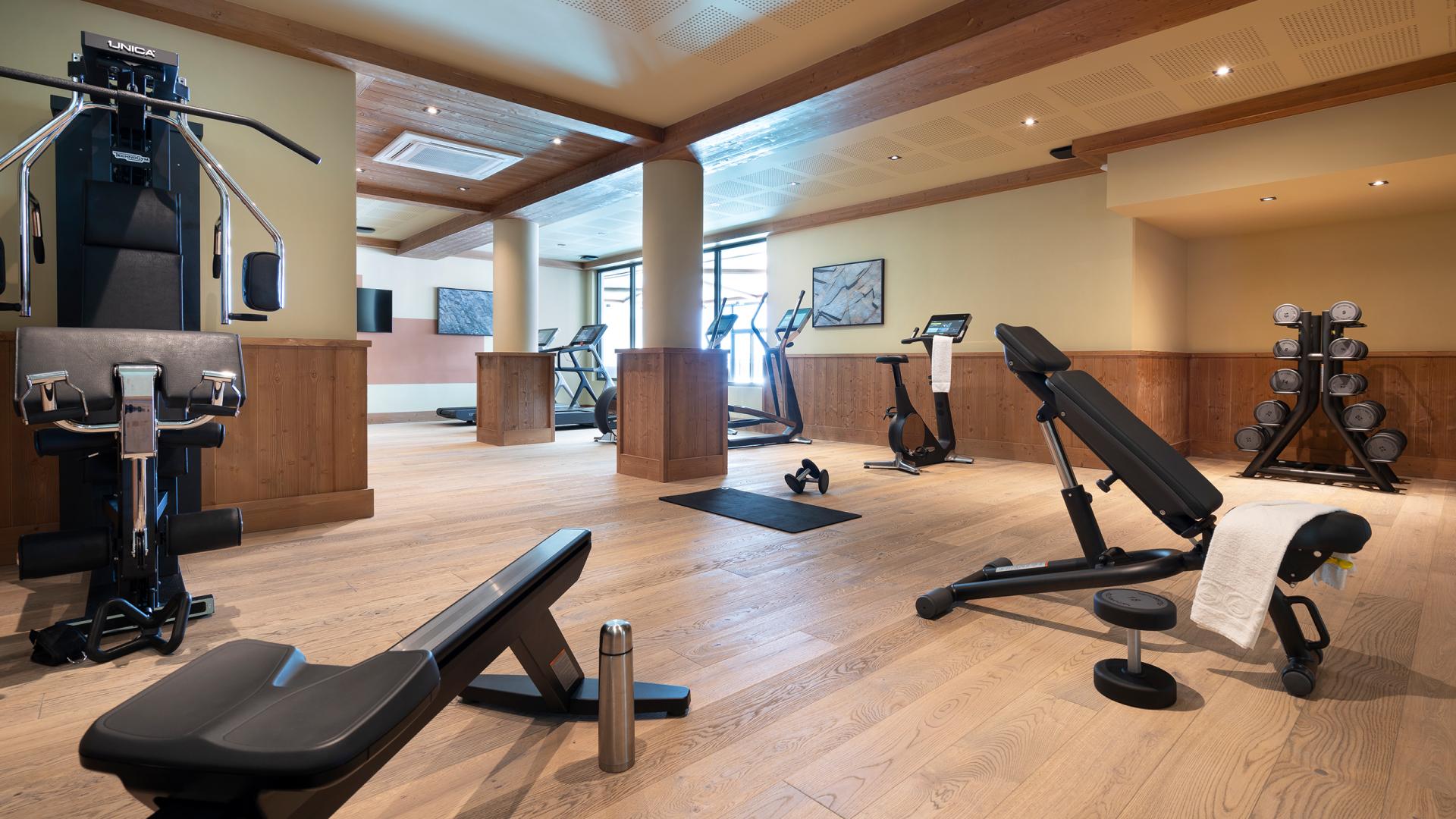 La salle fitness de l'espace bien-être des Chalets de Joy au Grand-Bornand