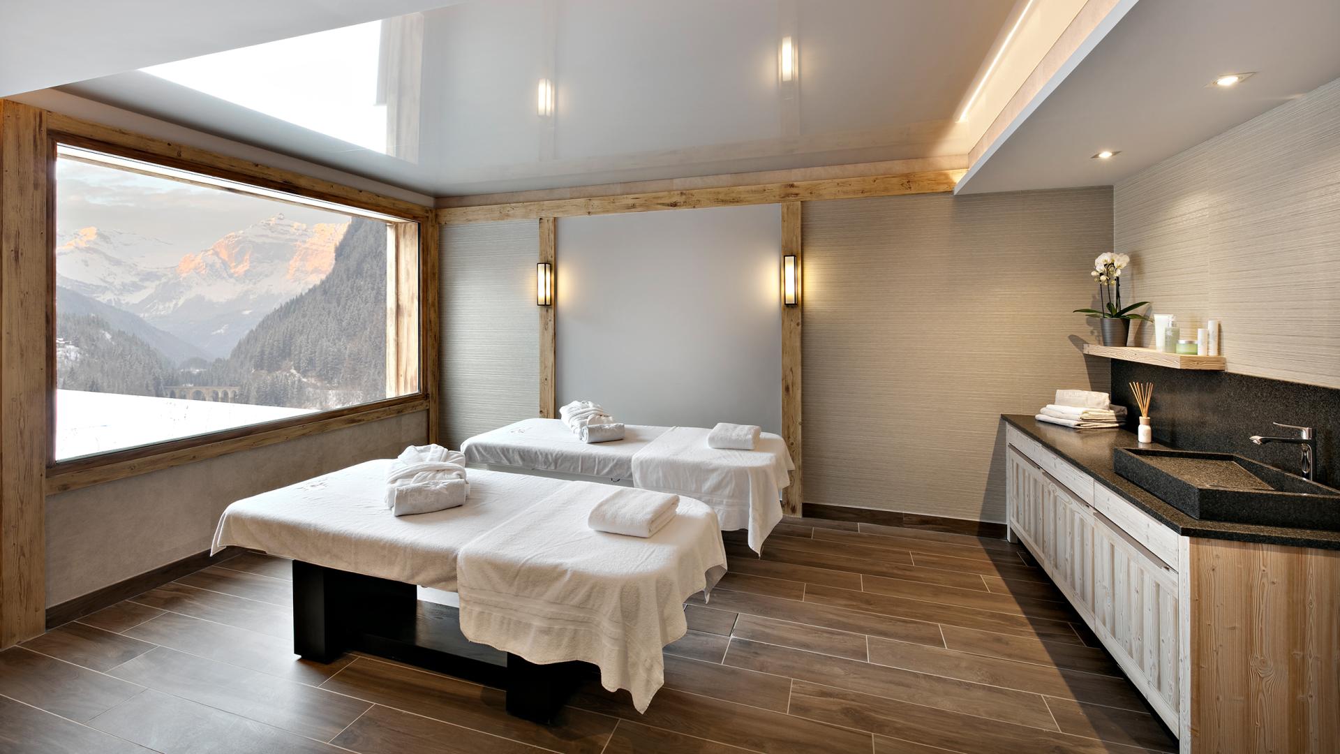 Les salles de soins des Chalets Elena aux Houches