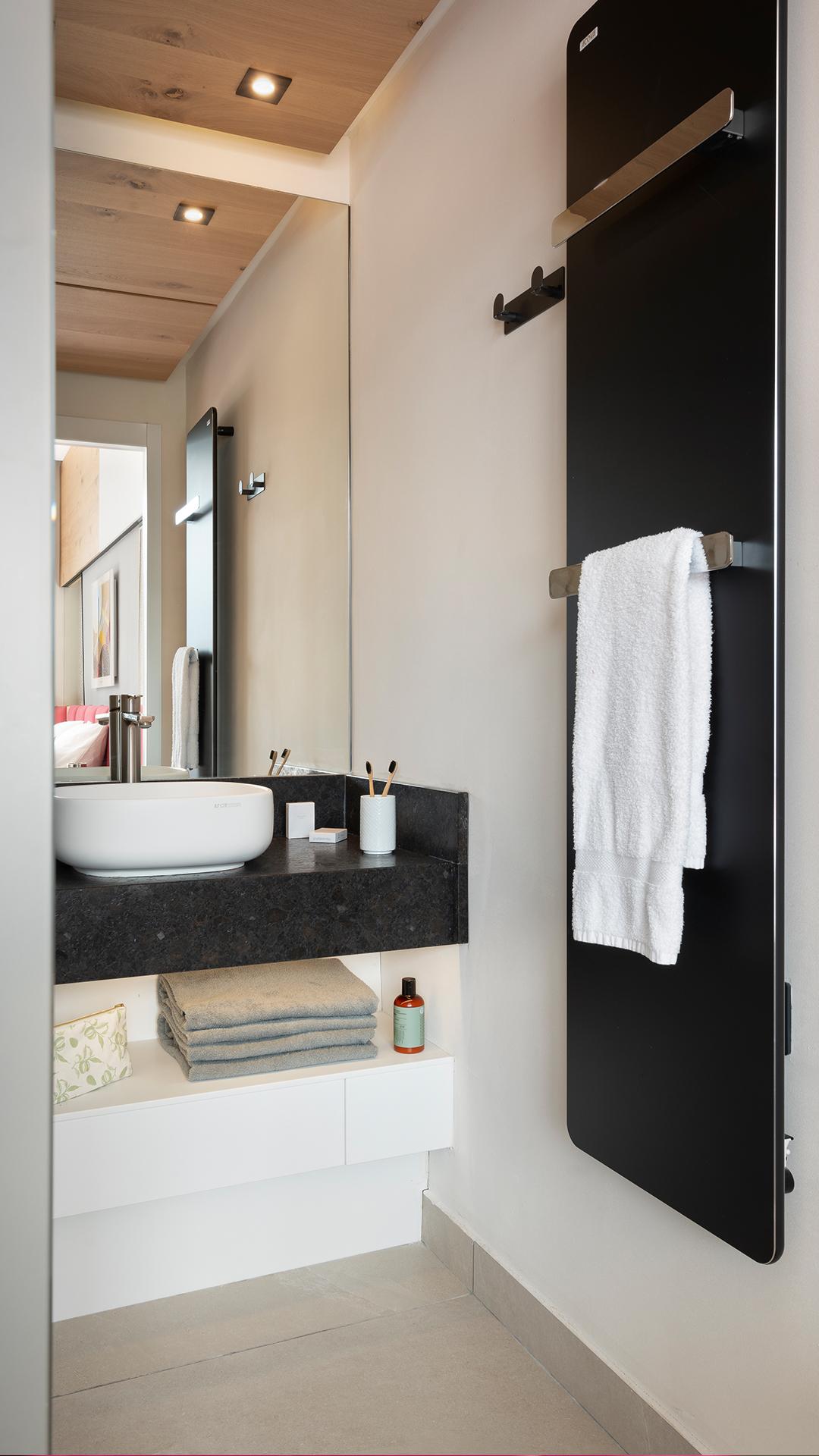 Hôtel Alhéna - Chambre Deluxe - Salle de Bains