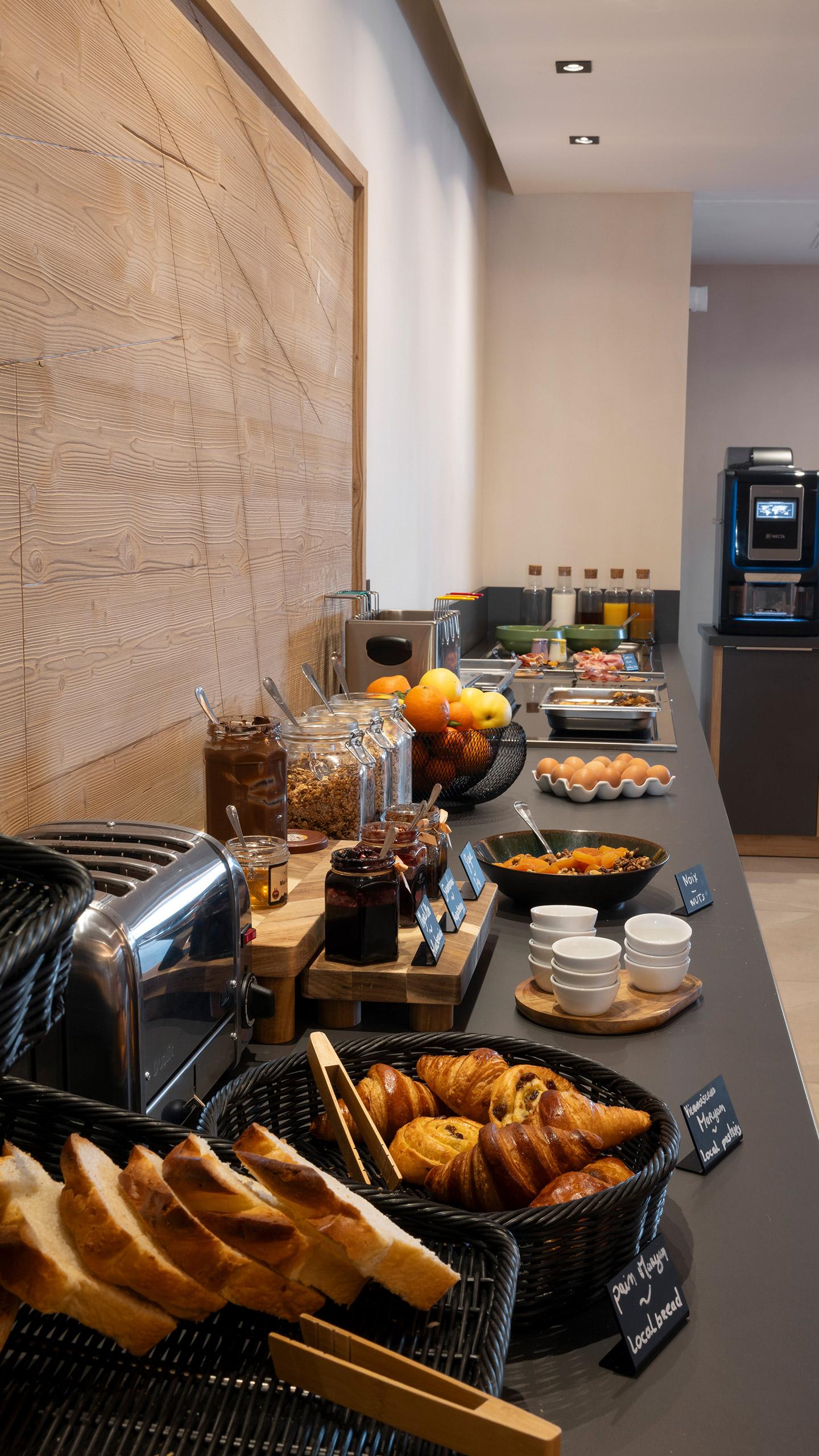 Akoya - Valmorel - Buffet petit-déjeuner