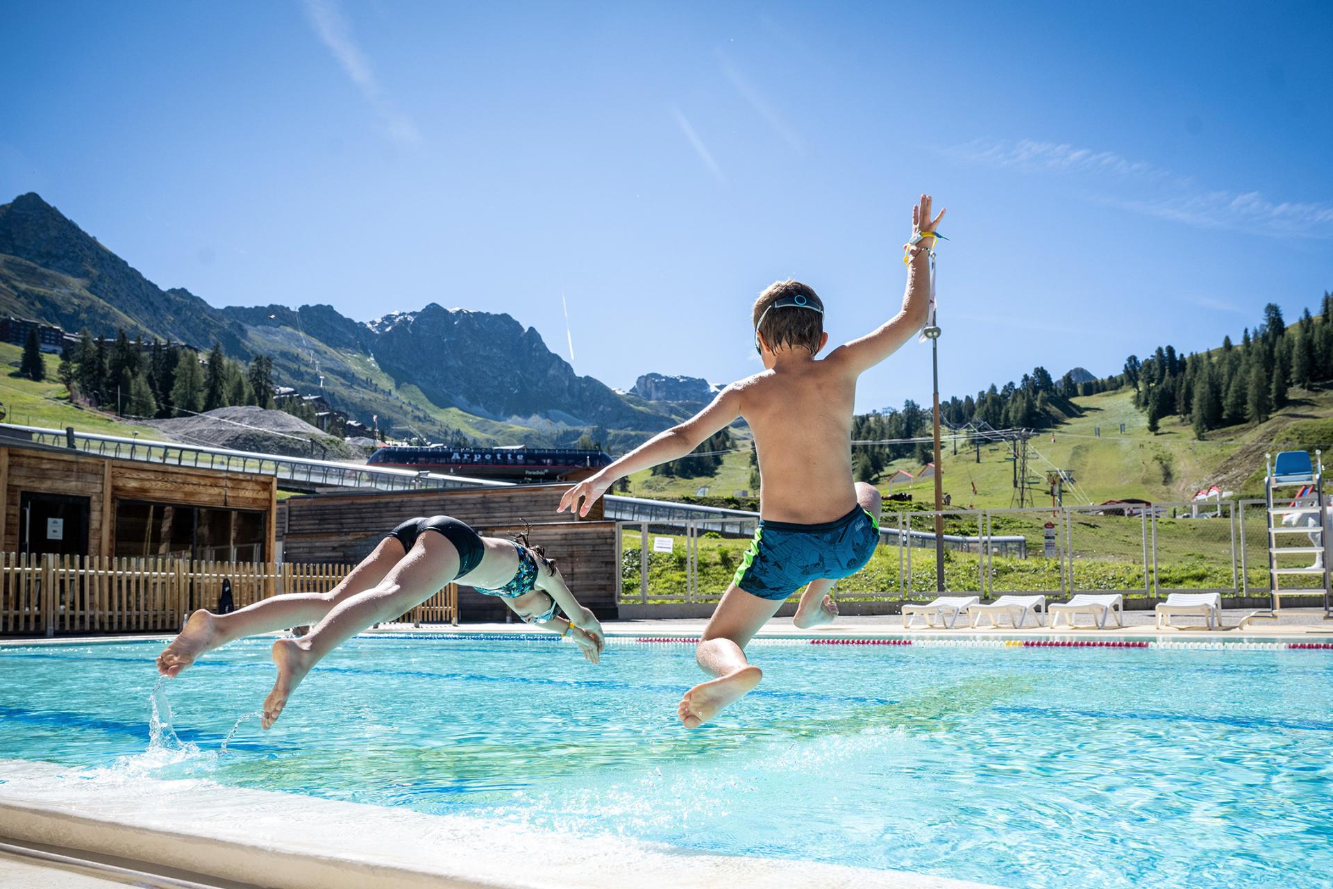 Destination La Plagne - Piscine - Enfants