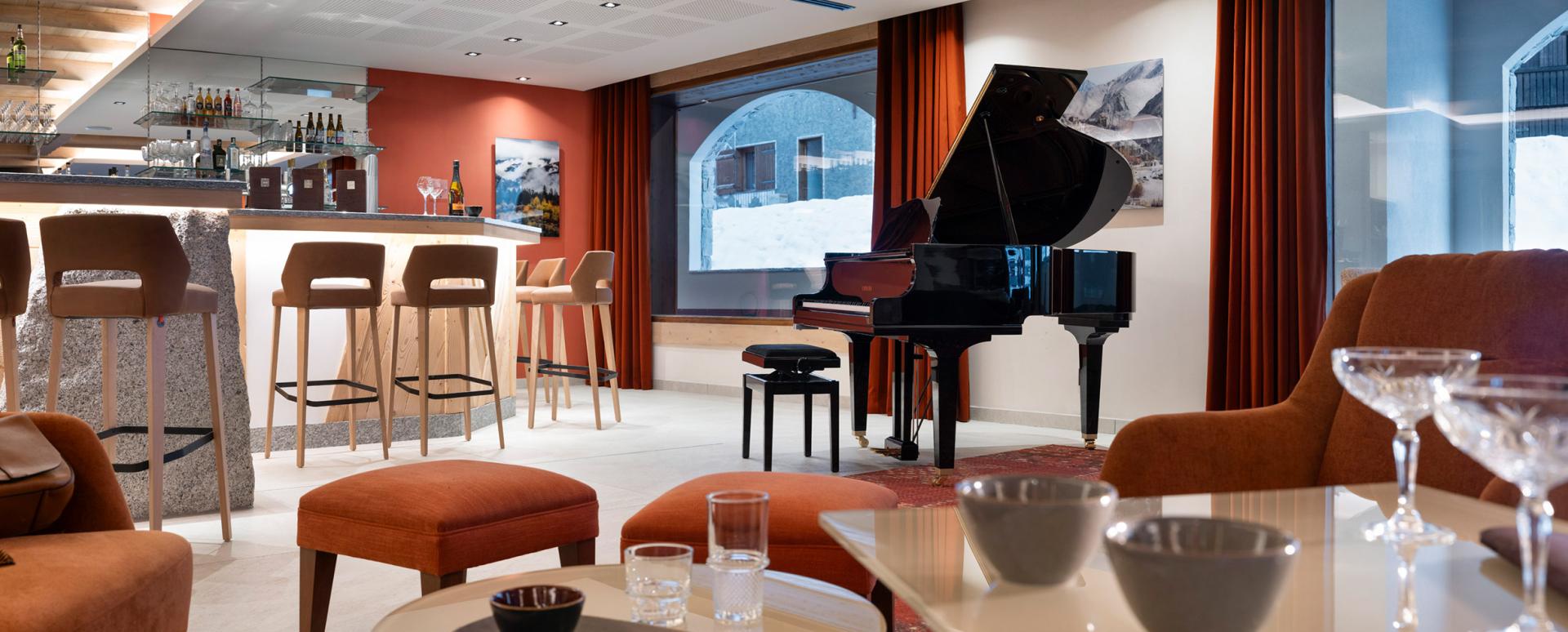 Akoya - Valmorel - M'Bar - Piano